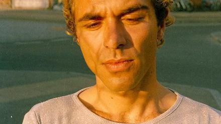 Jannis Noya Makrigiannis, Kopf von Choir Of Young Believers.