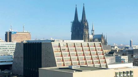 Wie eine Maya-Pyramide wirkt Wilhem Riphans Oper aus dem Jahr 1957.