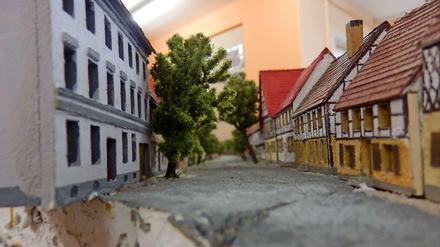 Große Stadt, ganz klein: Ein Teil von Helfried Schmelzers Miniatur-Gardelegen, Maßstab 1:200.