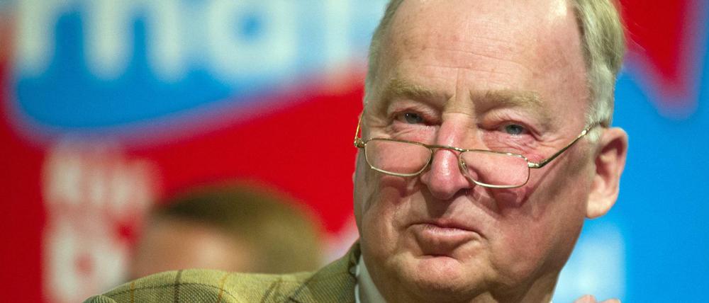 Der stellvertretende Bundesvorsitzende der Alternative für Deutschland (AfD), Alexander Gauland, will eine Grenzschließung und Härte gegenüber Asylsuchenden. 