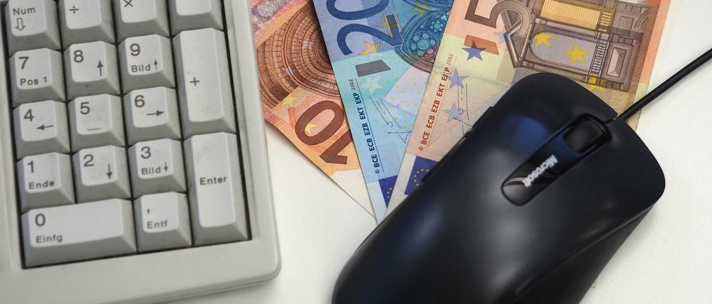 Über Vergleichsportale im Netz finden Verbraucher nicht immer das günstigste Angebot.