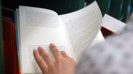 Wenn der "Behördenspiegel" in den Bibliotheken der Bundesministerien oder Bundesbehörden ausgelegt wird, gilt das als Sponsoring.  