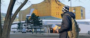 Bilal ist 18, im Herbst ist er von Damaskus nach Berlin geflohen, ganz allein. Die Musik, sagt er, "ich liebe sehr".