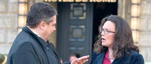 Stress-Symptome. Die Rentenreform ist hochkomplex. Jetzt wollen Sigmar Gabriel und Andrea Nahles sie eilig umsetzen – als Signal, dass sich die SPD und die Bundesregierung nicht nur um Flüchtlinge kümmern. 