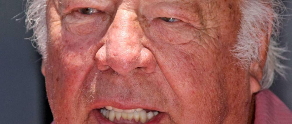 George Kennedy beim Besuch von einer Stern-Verleihung am Hollywood Walk of Fame in Hollwood vor neun Jahren.