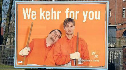 Die BSR kümmert sich zwar um vieles, aber Hundehaufen müssen die Halter selbst einsammeln. 