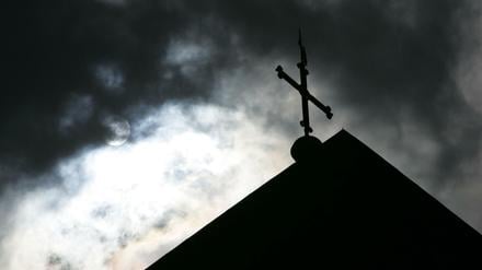 Auch Jahre nach Bekanntwerden des Missbrauchs junger Menschen durch Priester in das Thema in der katholischen Kirche nicht richtig bis zum Ende aufgearbeitet. 