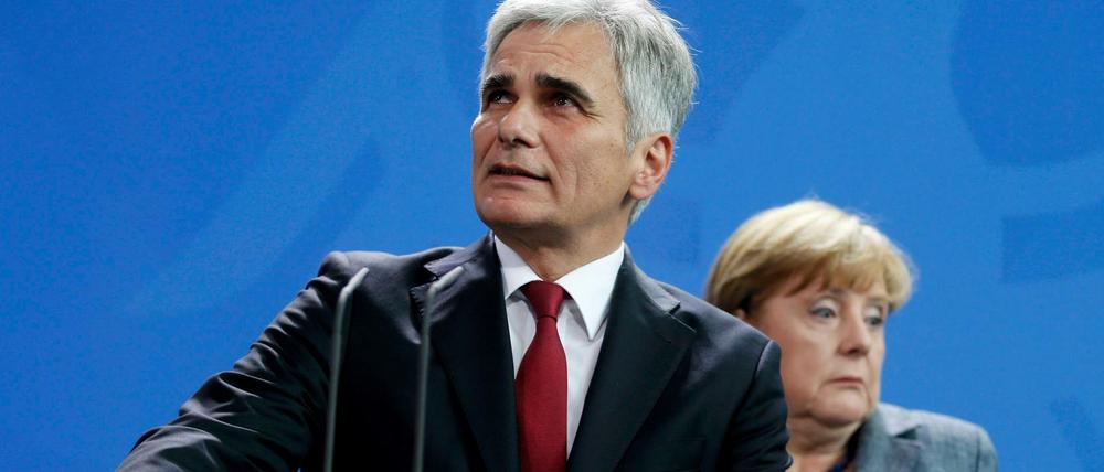 Ziehen in der Flüchtlingsfrage längst nicht mehr an einem Strang: Österreichs Kanzler Werner Faymann und Bundeskanzlerin Angela Merkel.