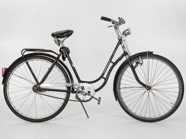 Das Damenfahrrad der Marke Hercules