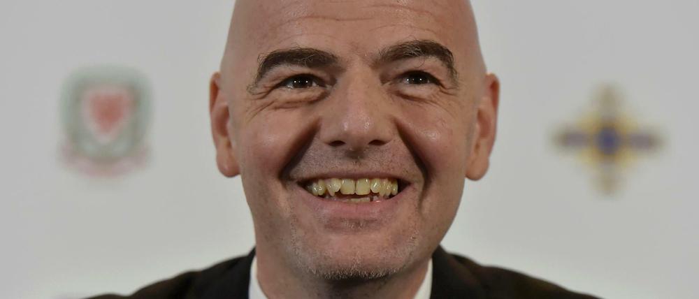 Gianni Infantino sprach von einer historischen Entscheidung für den Fußball.
