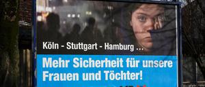 Ein Wahlplakat der Alternative für Deutschland (AfD) in Göppingen (Baden-Württemberg). 