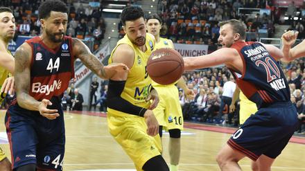 Letzter Auftritt für Alba. Mitchell Watt (in gelb) am 1. März beim Spiel in München.