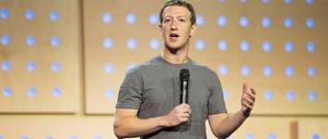 Facebook-Chef Mark Zuckerberg gibt sich ganz locker, ist es aber nicht immer.