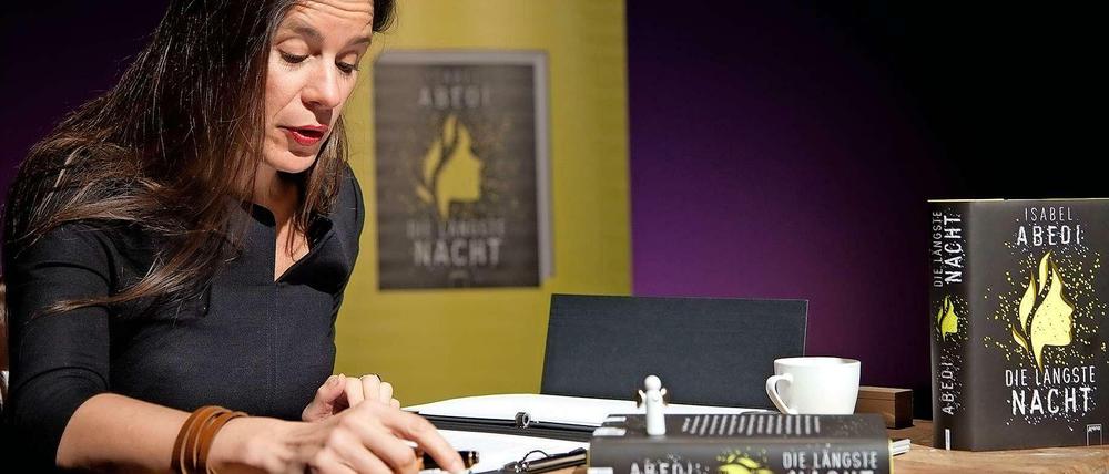 Isabel Abedi liest im Schlossparktheater.