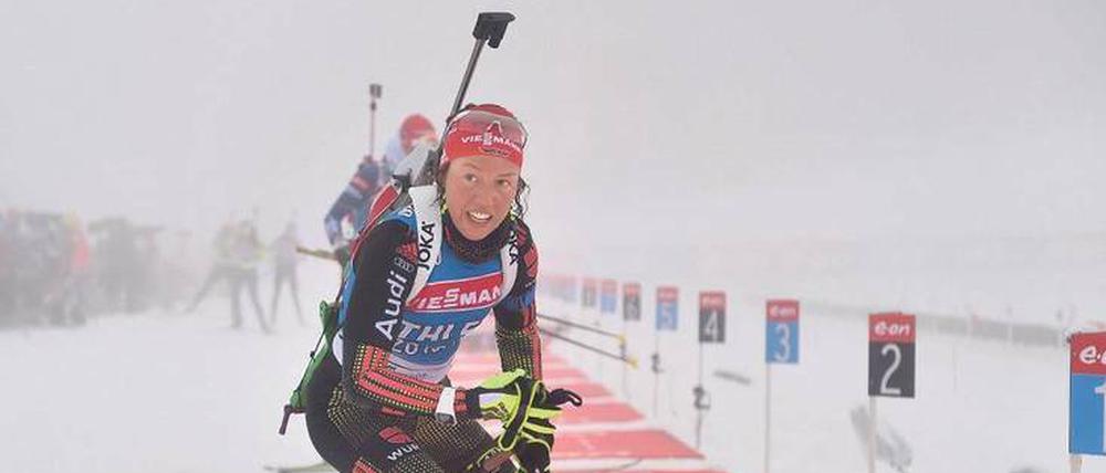 Mental längst erwachsen. Laura Dahlmeier hat beim Klettern und Bergsteigen gelernt, mit anspruchsvollen und kniffligen Situationen umzugehen – eine Stärke, von der die 22 Jahre alte Biathletin auch in ihrem Kerngeschäft profitiert. 