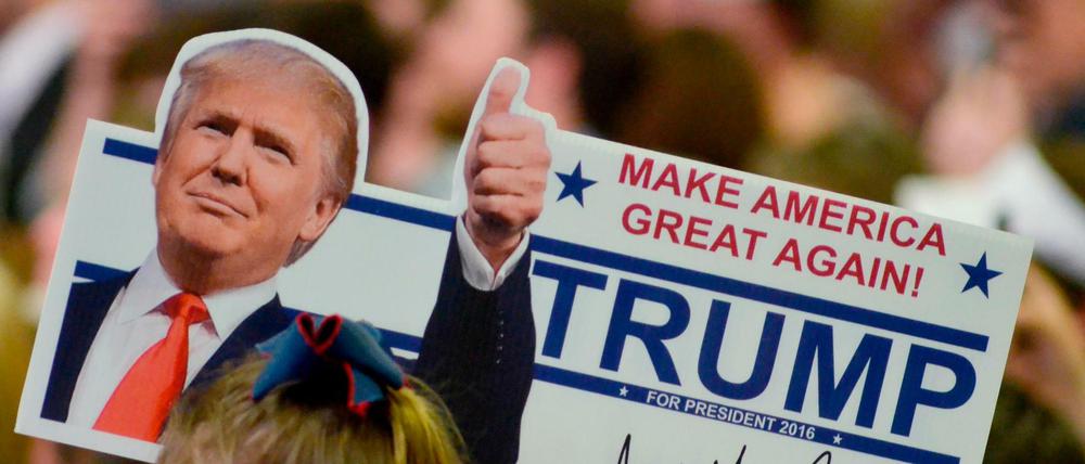 Seine Anhänger trauen Donald Trump offenbar eine ganze Menge zu. 