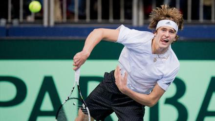 Tolles Debüt im Davis-Cup für Alexander Zverev. Aber am Ende reicht es nicht zur Überraschung gegen Tomas Berdych.