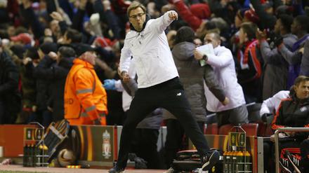 Lass ihn raus, den Trainer! Jürgen Klopp erfreute sich am Spiel seiner Mannschaft.