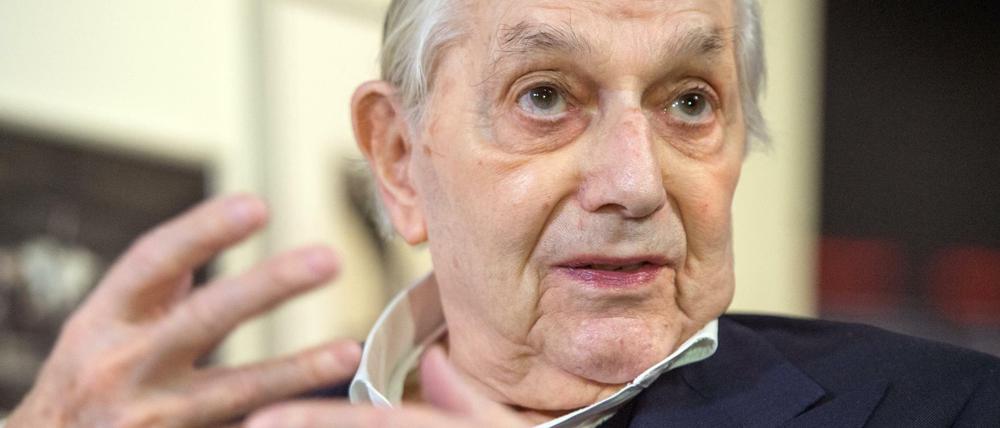 Sir Ken Adam wurde 2014 im Berliner Filmhaus mit einer großen Werkschau gefeiert.