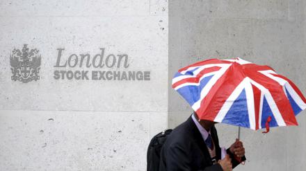 Die Deutsche Börse und die London Stock Exchange treiben ihren Zusammenschluss voran.