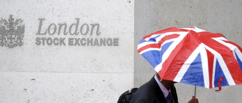 Die Deutsche Börse und die London Stock Exchange treiben ihren Zusammenschluss voran.