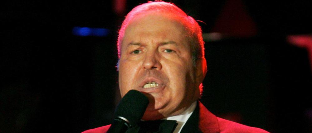 Der Entertainer Frank Sinatra Jr. ist im Alter von 72 Jahren gestorben.