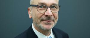 Über dem Grünen-Politiker Volker Beck muss sich nach dem Drogenfund möglichst geschickt rechtfertigen.
