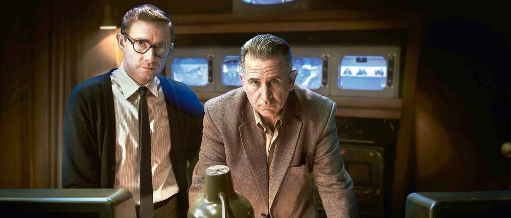 Szene aus dem Film "The Eichmann Show" mit Martin Freeman (l.) und und Anthony LaPaglia, mit dem das Jüdisches Filmfestival 2015 eröffnete.