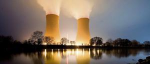 Das Kernkraftwerk Grohnde in der Gemeinde Emmerthal im Landkreis Hameln-Pyrmont. Der Mehrheitseigentümer ist Eon. 