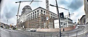 Berlin ist eine Kugel. Das Humboldt-Forum aus der Fisheye-Perspektive.