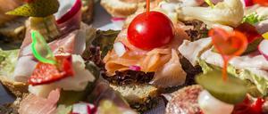 Menschen mit Essstörungen bekommen ihr Essverhalten nicht in den Griff.