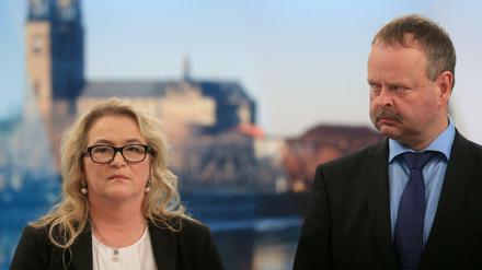 Rücktrittsstimmung in Sachsen-Anhalt: Sachsen-Anhalt, Katrin Budde (SPD) lässt ihr Amt ruhen. Wulf Gallert (Die Linke) trat heute zurück.