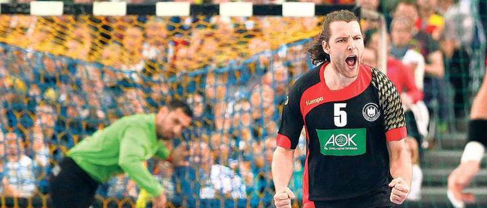 Wiederholung erwünscht. Johannes Sellin will gegen Katar wieder jubeln. Foto: dpa/Woitas