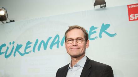Füreinander: Das Motto der Berliner SPD bekommt vor dem Hintergrund eines umstrittenen Beratervertrages für einen Vertrauten von Bürgermeister Michael Müller eine andere Bedeutung.