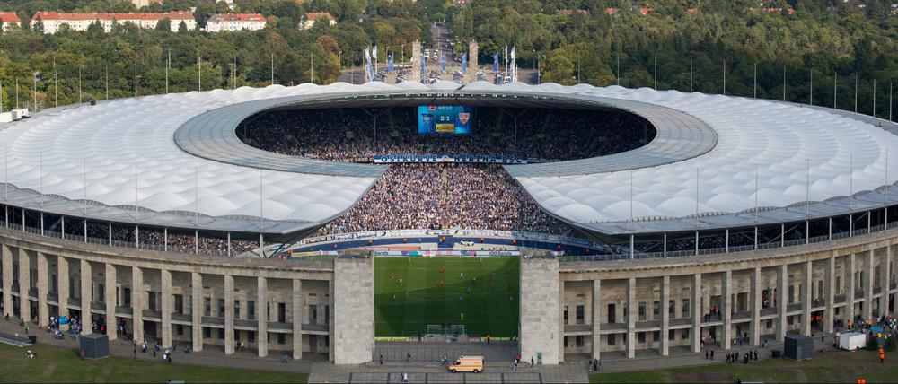 Berliner Olympiastadion: Hier soll am Samstag Deutschland gegen England spielen. 
