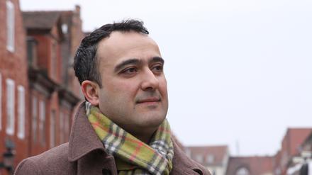 Ahmed Al-hafedh arbeitet als Psychologischer Psychotherapeut in Potsdam und behandelt in seiner Praxis Flüchtlinge ebenso wie Pegida-Anhänger.