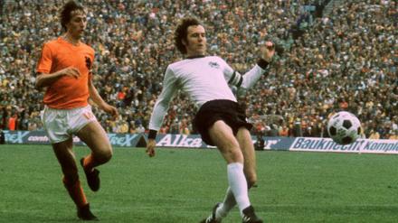 König Johan und Kaiser Franz Beckenbauer. Am 24. März 2016 starb Cruyff an den Folgen seiner Krebserkrankung.