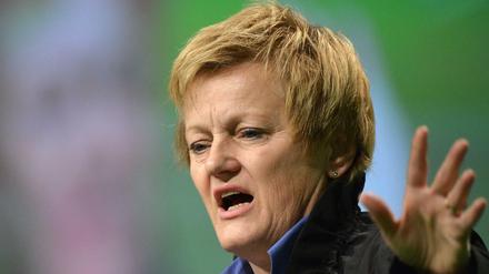 Renate Künast sagt, Michael Müller verhalte sich wie "ein Fürst aus dem 19. Jahrhundert".
