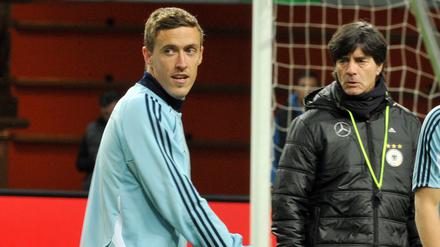 Bundestrainer Joachim Löw hat Max Kruse nach Eskapaden aussortiert.