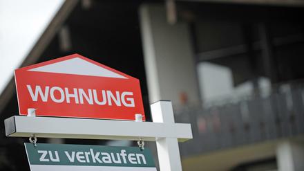 Beliebte Geldanlage. Weil Sparen keine Zinsen bringt, sind Immobilien beliebt.