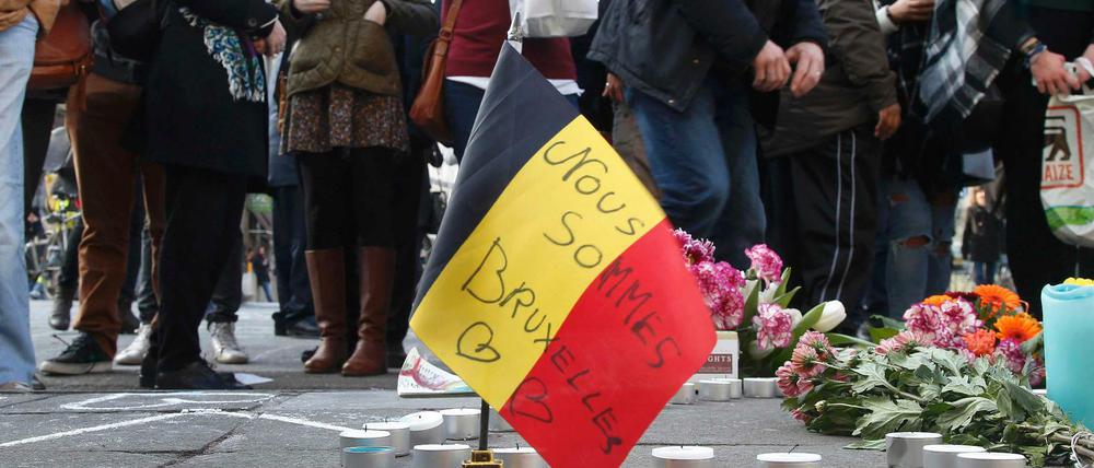 Die Welt gedenkt der Opfer.