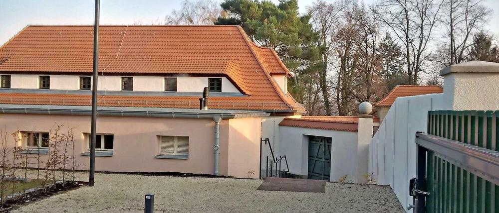 Pferdestall und Garage bilden jetzt das Besucherzentrum.