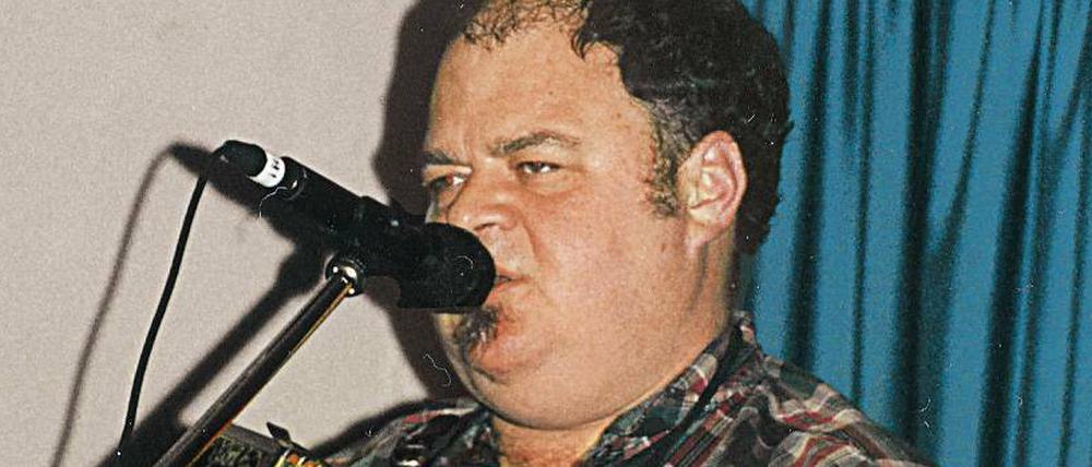 Als er noch im Stehen spielte. David Thomas von Pere Ubu auf einer undatierten Aufnahme.