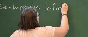 Die Lehrerin Engela Witte unterrichtet in Vechta (Niedersachsen) an der Universität Deutsch für Flüchtlinge. 