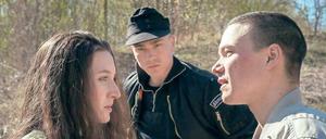 Monopoly mal anders. Uwe Mundlos (Albrecht Schuch), Beate Zschäpe (Anna Maria Mühe, li.) und Uwe Böhnhardt (Sebastian Urzendowsky, re.) .