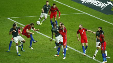 Gute Haltungsnoten. Das Länderspiel im Olympiastadion war eine unterhaltsame Angelegenheit.