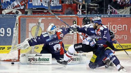 Alles Strecken half am Ende nichts. Die Haie verteidigten ihren frühen 3:0-Vorsprung über die Zeit.