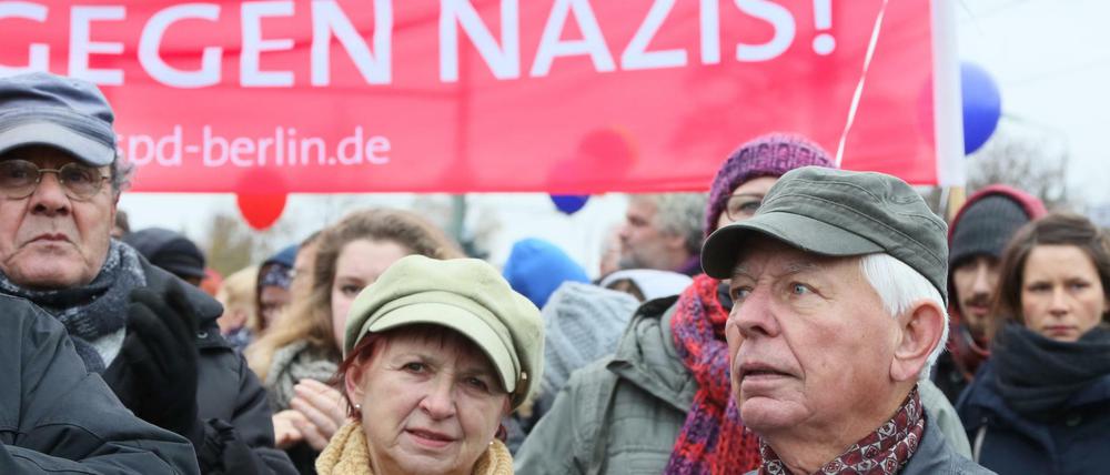Gegner von Neonazis und Anhänger der linken Szene demonstrieren auch am Sonnabend wieder in Marzahn.
