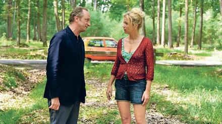 Paul-André (Benoît Poelvoorde) und Violette (Virginie Efira). 