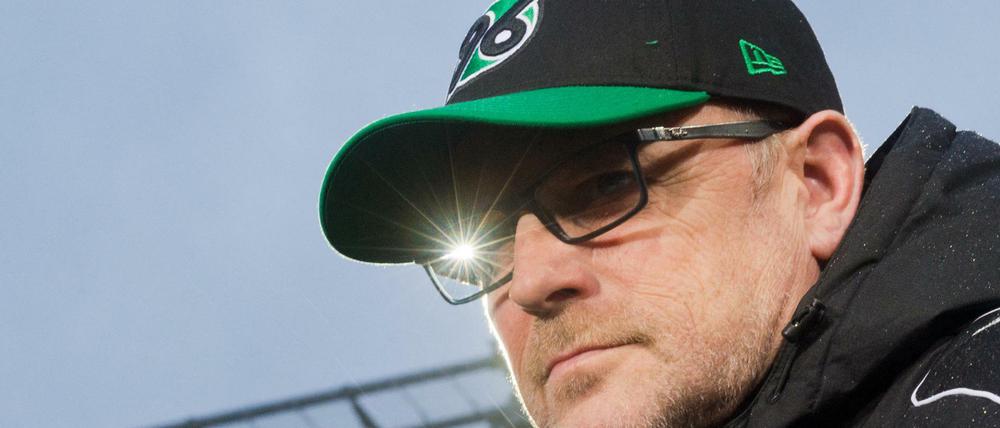 Thomas Schaaf muss nach nur vier Monaten bei Hannover 96 gehen.